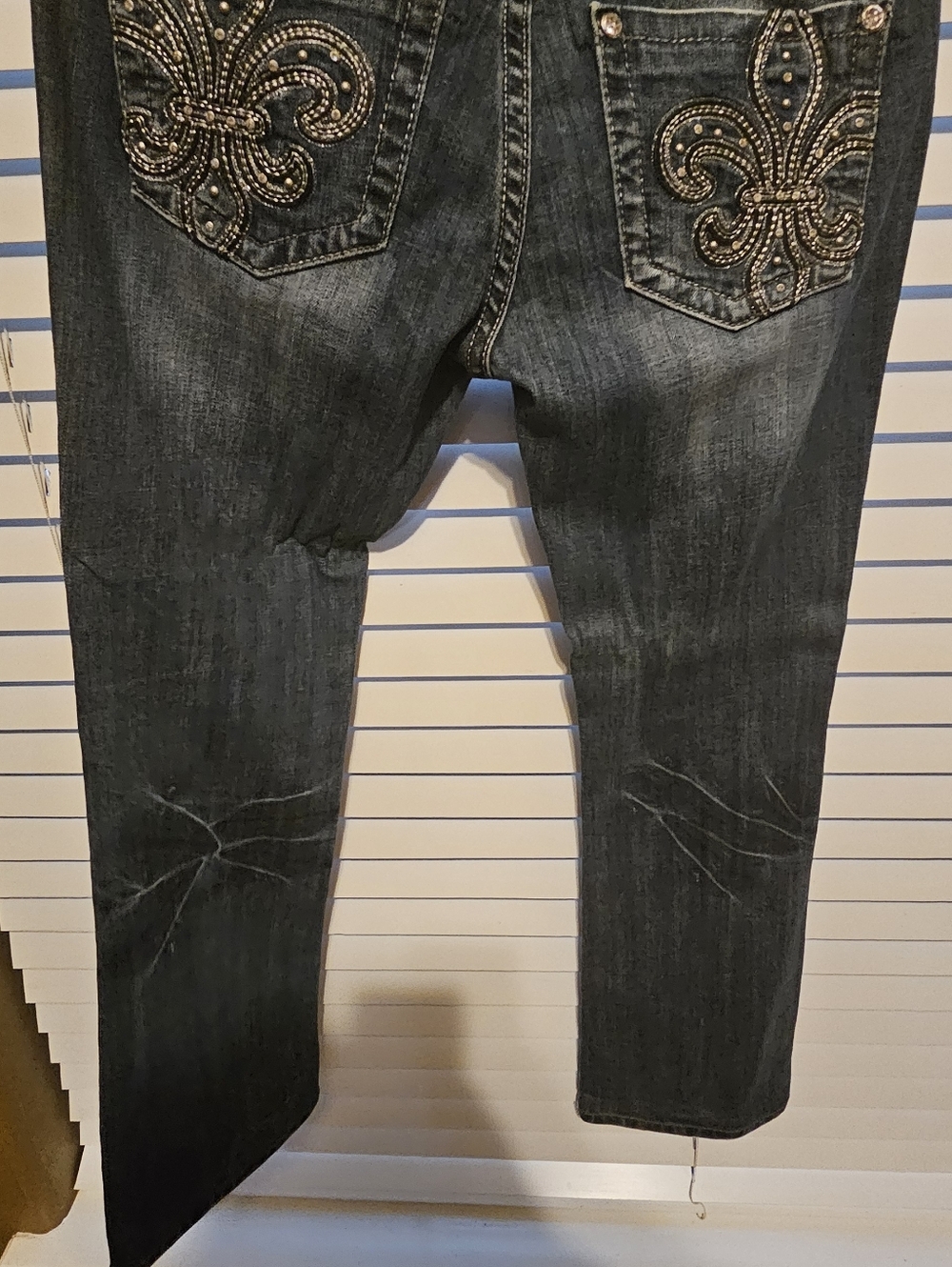 Miss Me Dark Blue Jeans with White Black Embroidered Back Pockets